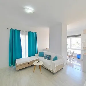 Benalroma A 50 Metros De La Playa! Apartment